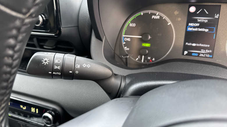 Toyota Yaris 1.5 Hybrid Icon 5dr CVT Hybrid Hatchback